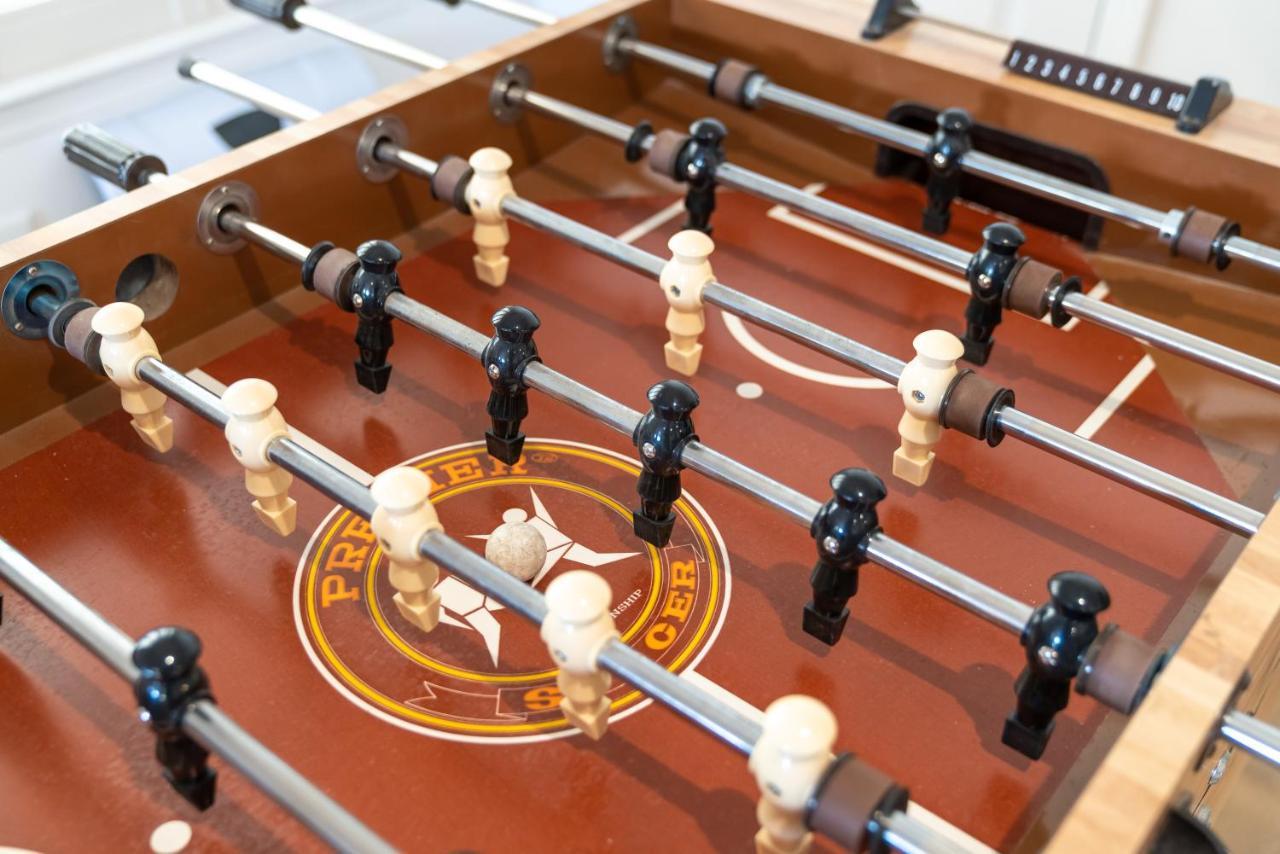 Steps To #Pismobeach With Poker, Foosball, Free Ev Charger, And Bikes 오셔노 외부 사진